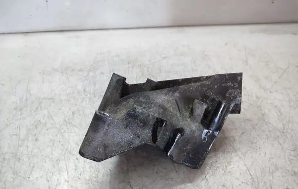 Volkswagen Amarok Engine mounting bracket 03L199307
