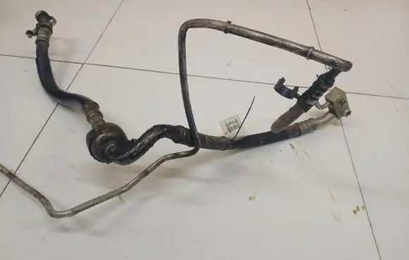 Opel Zafira A Air conditioning (A/C) pipe/hose 