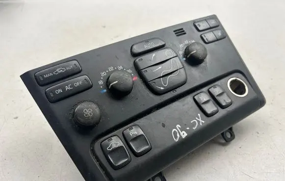 Volvo XC90 Climate control unit 8682734 04W19E03 M8193500086