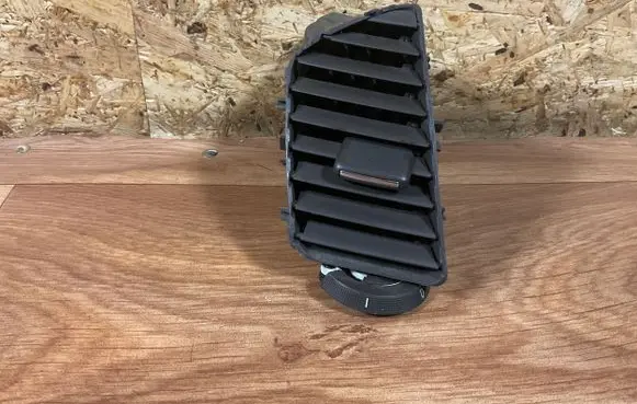 Opel Insignia A Dash center air vent grill 13282236 0902261