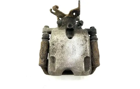 Opel Insignia A Rear brake caliper