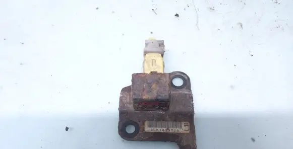 Subaru Legacy Airbag deployment crash/impact sensor