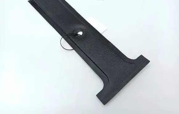 Volvo 240 (B) pillar trim (top) 