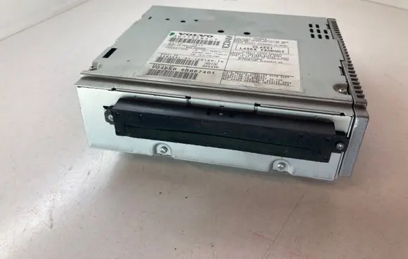 Volvo V50 CD/DVD changer 307752841
