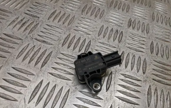 Audi A4 S4 B7 8E 8H Airbag deployment crash/impact sensor 8P0955557