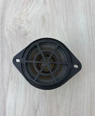 Audi A4 S4 B8 8K Panel speaker 8R0035397
