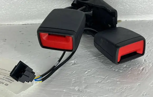 Volkswagen ID.3 Rear seatbelt buckle 10A857739
