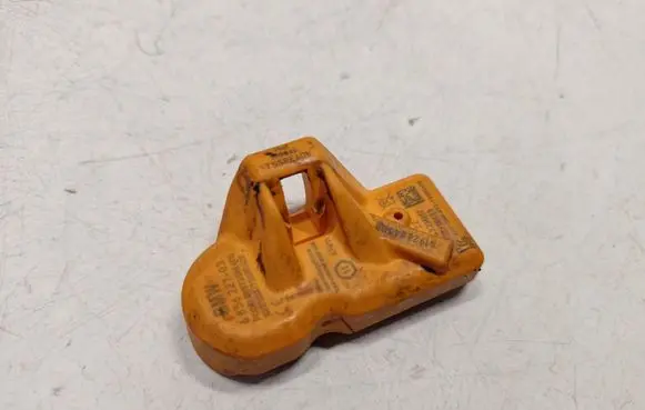 BMW 5 F10 F11 Tire pressure sensor 6856227 36106856227