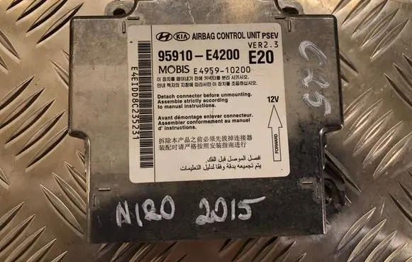 KIA Soul Airbag control unit/module 95910E4200 E495910200