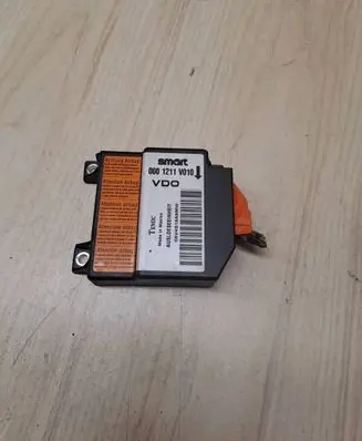Smart ForTwo I Airbag control unit/module 0001211V010