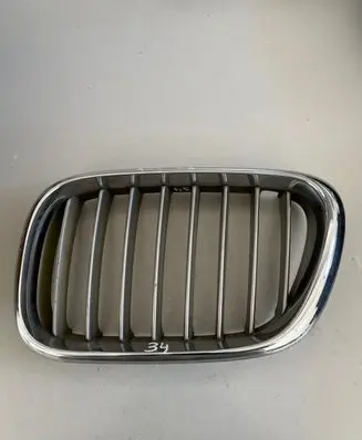 BMW X5 E53 Front bumper upper radiator grill 51138247673