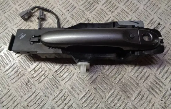 Nissan Note (E12) Front door exterior handle