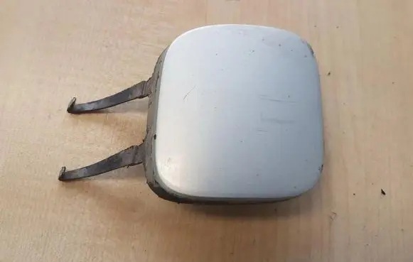 Rear bumper row hook cap/cover