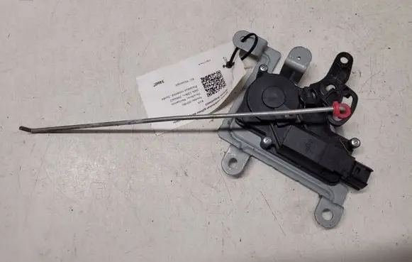 KIA Sorento Tailgate boot lock/latch motor 812409E000