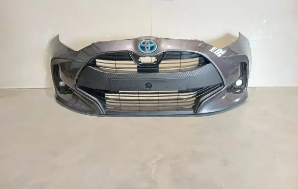 Toyota Yaris XP210 Front bumper 521190DA00 531110DD40 52129OD140