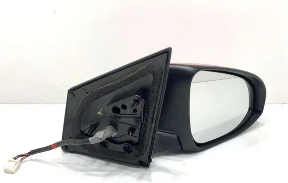 Toyota Auris E180 Front door electric wing mirror 