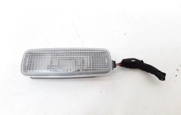 Audi A6 S6 C5 4B Other interior light 8L0947105A