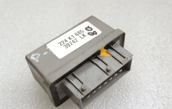 Peugeot 508 RXH Other relay 6588J6