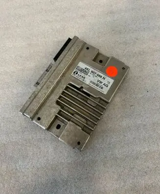 Audi A4 S4 B9 8W Gateway control module 4KL907468N