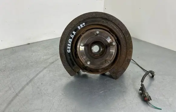 Jeep Grand Cherokee Rear wheel hub