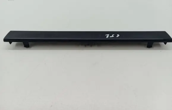 BMW 5 E39 Dashboard glove box trim 8185256