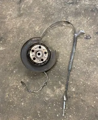 Honda CR-V Rear wheel hub