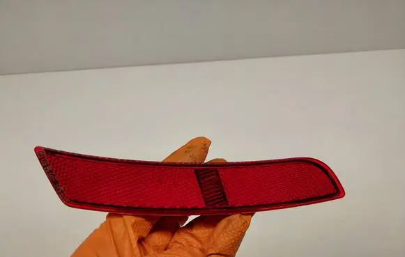 Chevrolet Camaro Rear tail light reflector 23126884