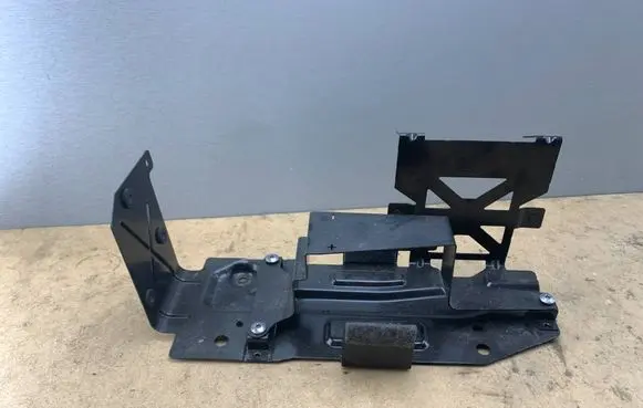 BMW 5 F10 F11 Battery bracket 7592919 61217592919 7606565