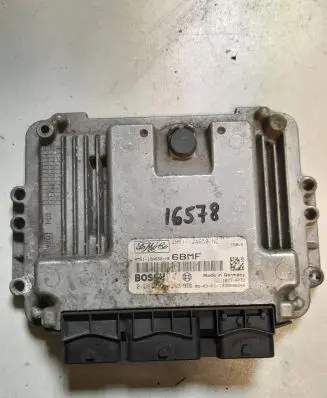 Ford Focus Engine control unit/module 4M5112A650NE
