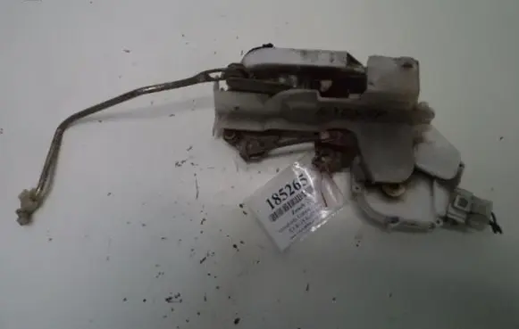 Mitsubishi Galant Front door lock
