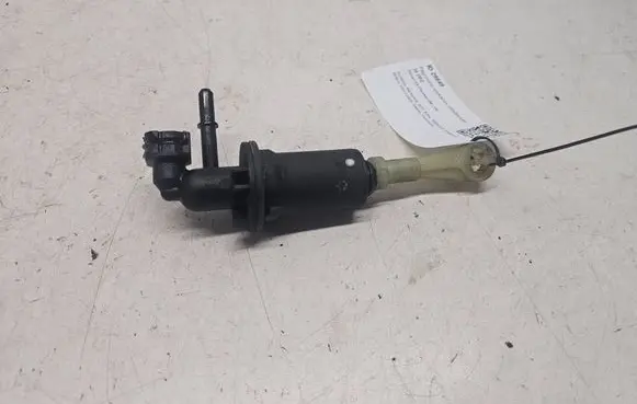 Citroen C4 I Picasso Clutch master cylinder 9672540180