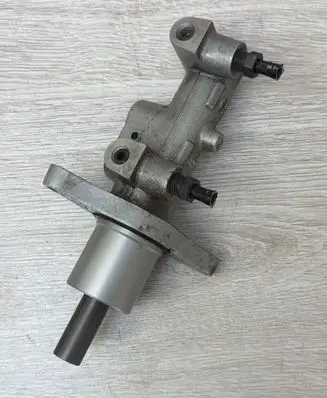 Citroen C5 Master brake cylinder 