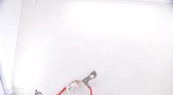 Positive cable (battery)