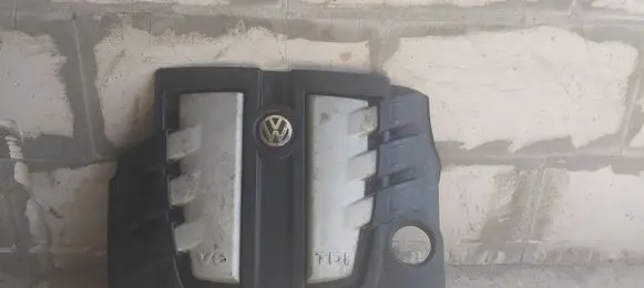 Volkswagen Touareg I Engine cover (trim) 059103925AP 059103925AN