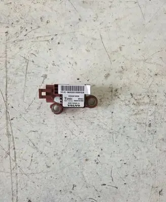 Volvo S40, V40 Airbag deployment crash/impact sensor E020810235 00000757MM 30613043A