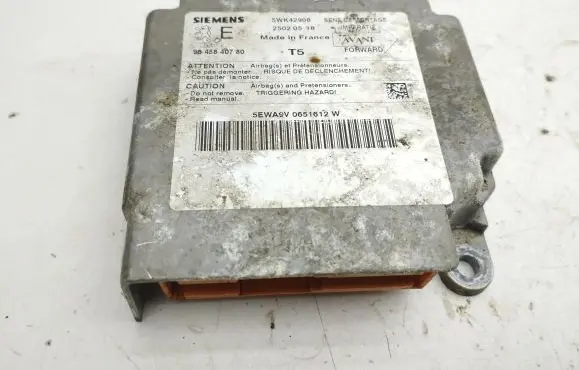Peugeot 307 Airbag control unit/module 9645840780