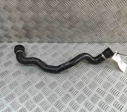 Audi Q5 SQ5 Engine coolant pipe/hose 8R0121101T