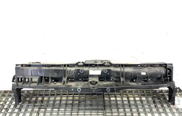 Toyota Yaris Cross Front bodywork piece 17752F3010