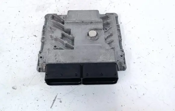 Volkswagen Jetta VI Engine control unit/module 06K907425C A2C85200400AAAA