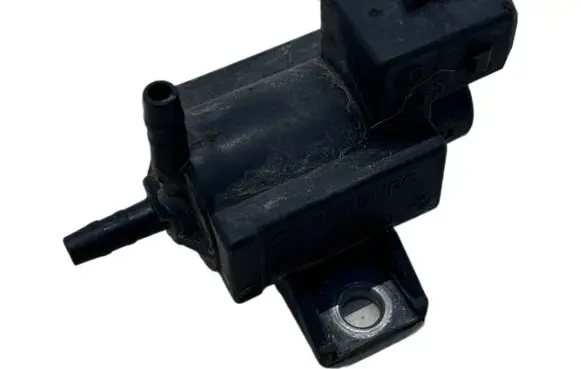 Toyota Avensis T270 Turbo solenoid valve 258600R011 25860-0R011