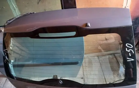 Volvo V50 Rear windscreen/windshield window 43R001025 E000184 DOT27AS2M24100