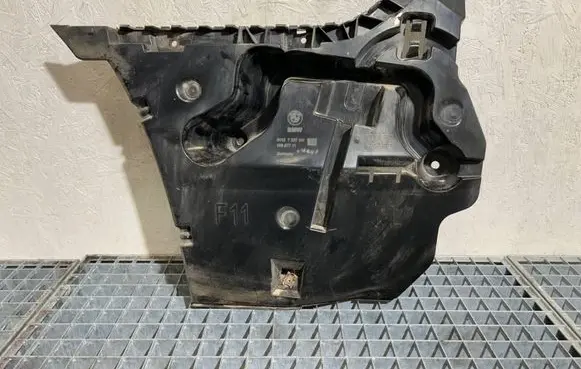 BMW 5 F10 F11 Rear bumper mounting bracket 7207111 15857711