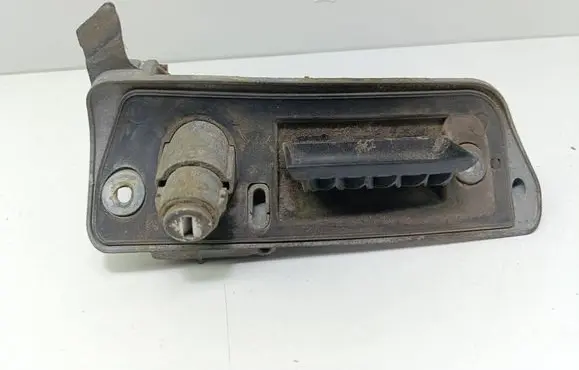 Volkswagen Caddy Tailgate/trunk/boot lock/catch/latch 2K0827565H
