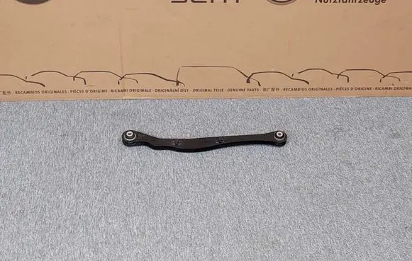 Mini Clubman F54 Rear control arm 6851563 6851565