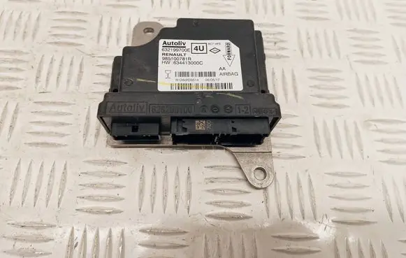 Renault Kadjar Airbag control unit/module 985100781R 632199700E 634413000C