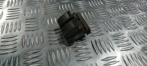 Audi A3 S3 8L Electric window control switch 8L0959851