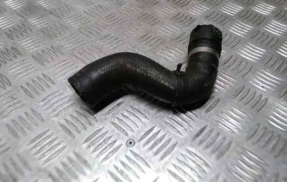 Audi A4 S4 B8 8K Engine coolant pipe/hose 8K0121101P