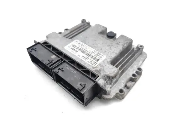 Ford Focus Engine control unit/module CV6112A650ANC 0261S08811 CV6A12B684BB