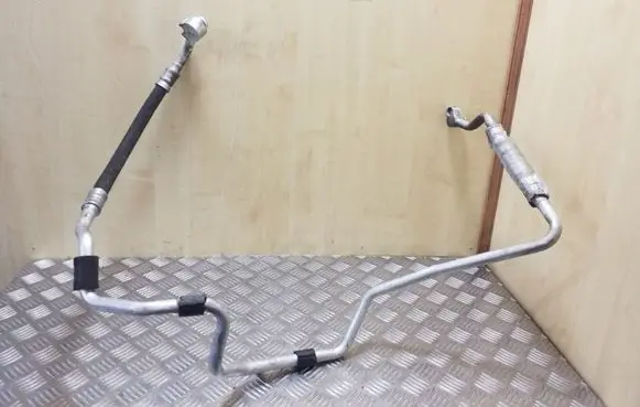 Volkswagen Caddy Air conditioning (A/C) pipe/hose
