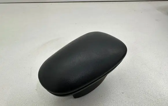 Mercedes-Benz S W221 Dashboard lower bottom trim panel A2216801519